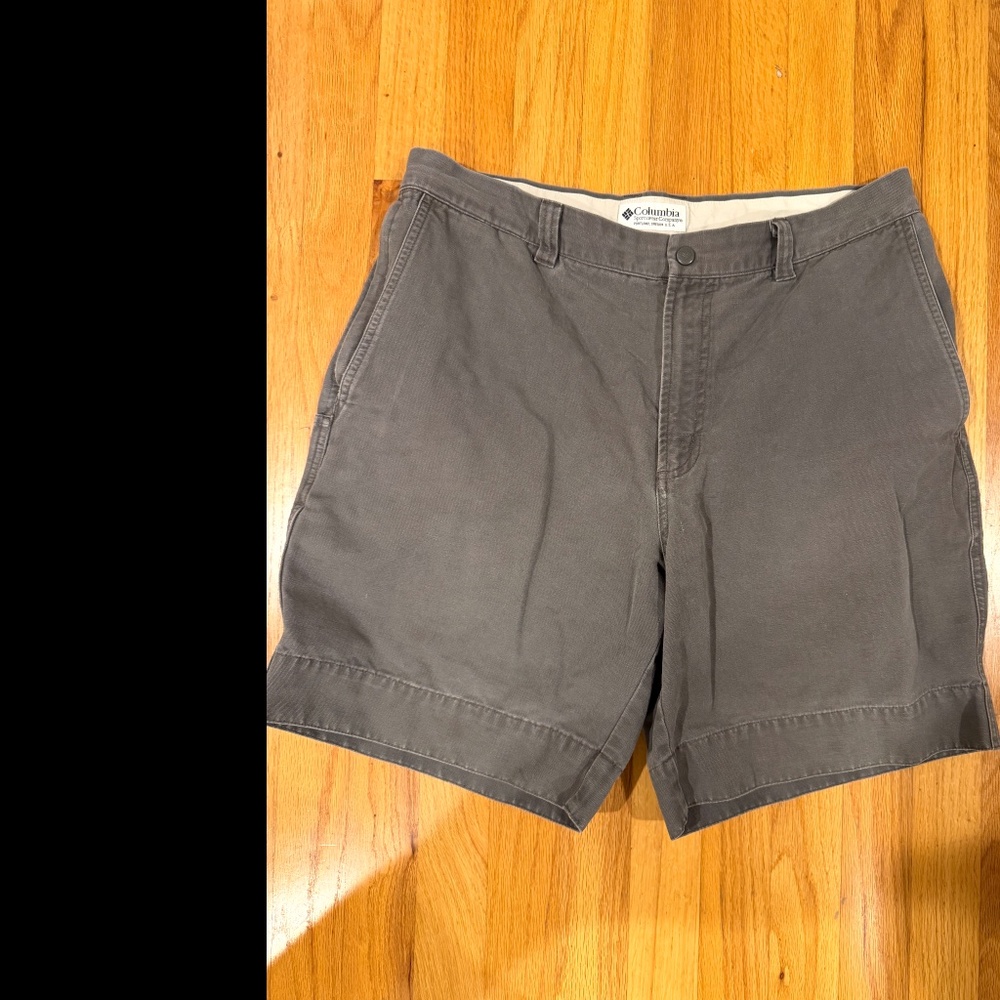 Columbia Sportswear Men’s Gray Cotton Trail Shorts